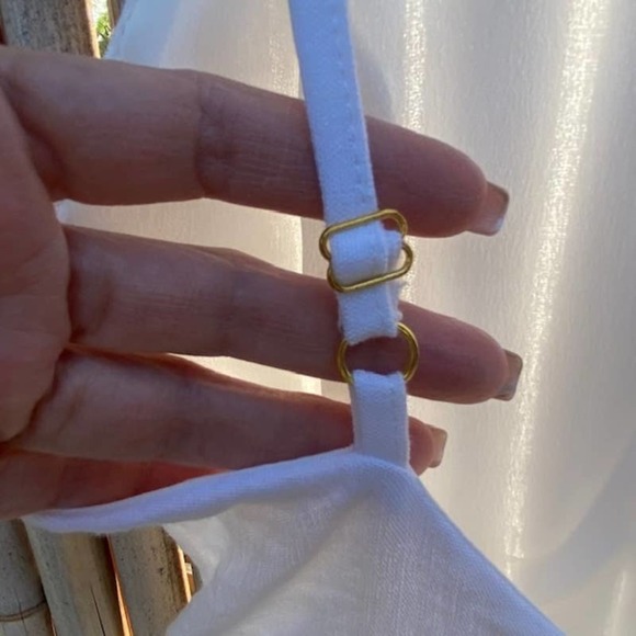 Line & Dot Revolve White Square Neck Romper XS - Picture 7 of 10